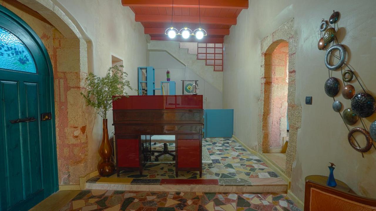 Youth Of Dope Supreme Hostel Khordhakion Ngoại thất bức ảnh
